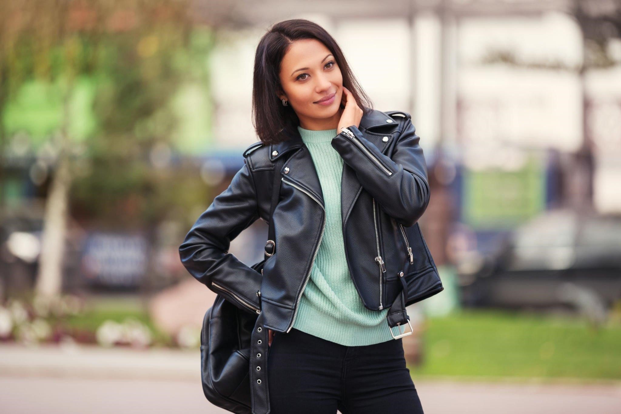 How to wear a cropped leather jacket – Boutique England